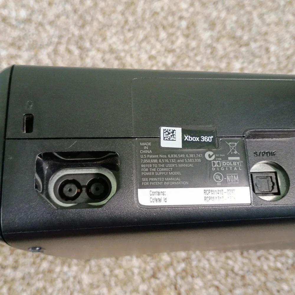 Microsoft Xbox 360 S 60GB Matte Black 1 Camouflage OEM Controller Plus 13 Games